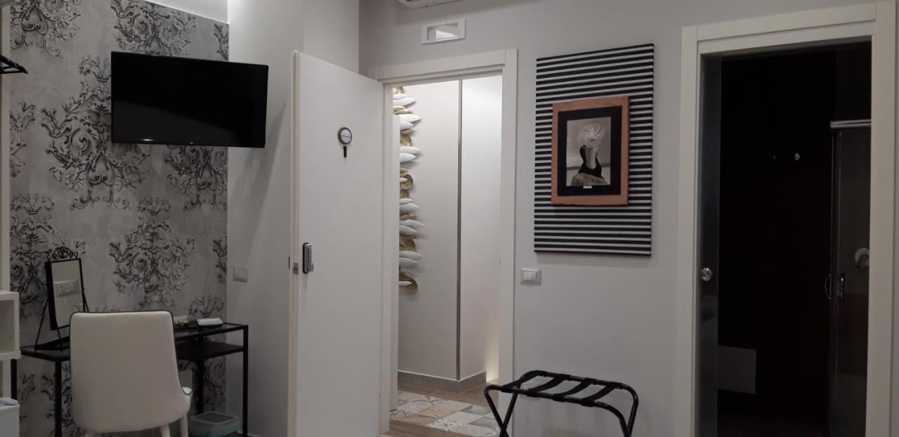 Prestige House Hotel Salerno Ngoại thất bức ảnh